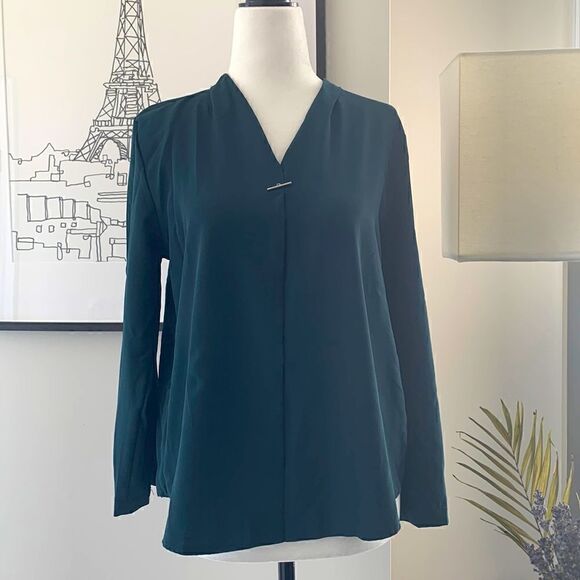 💚New Dark Green V-neck Plain Women Blouse Shirt - Picture 1 of 7